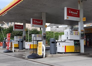 श्रीलंका में पेट्रोल ₹398, डीजल ₹382 प्रति लीटर: मिडिल ईस्ट संकट की सबसे बड़ी मार, हड़ताल की चेतावनी